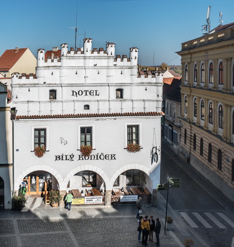 Hotel Bílý koníček